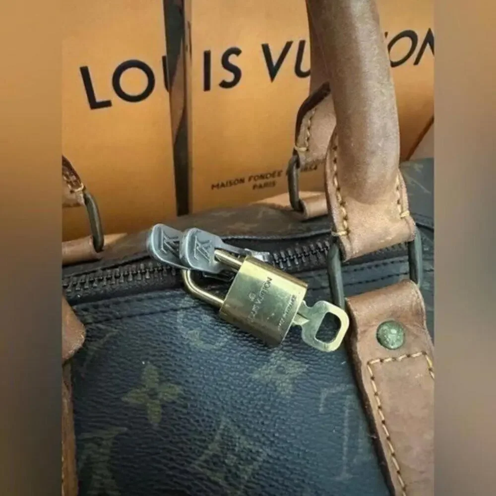 Louis Vuitton Monogram Keepall 50 Boston Duffle w/ Lock, Luggage Tag & Dust Bag
